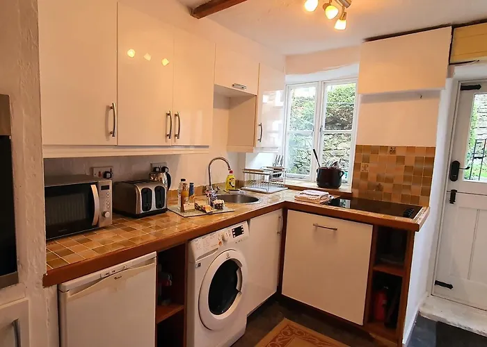 Hope Cottage, Great Longstone